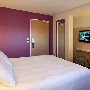 Ibis Styles Centre Hotel